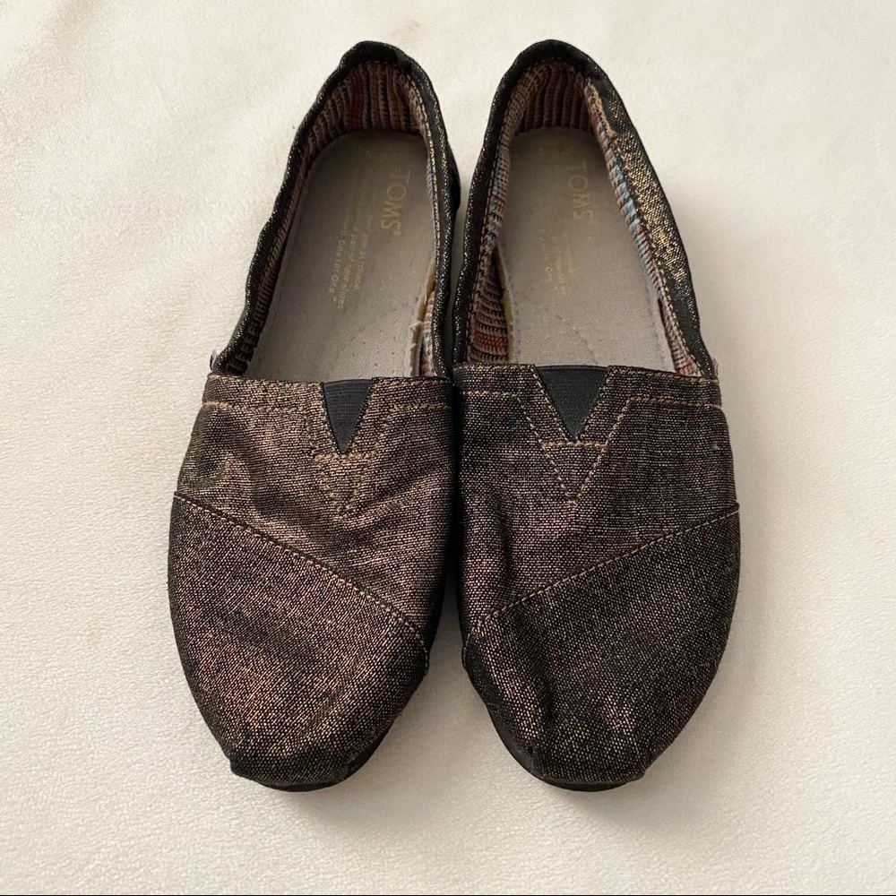 TOMS black gold metallic slip-on flat